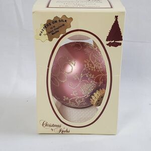 1989 Christmas by Krebs "The Good Shepherds" Masters on Silk Ornament – Hand Dec